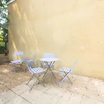 Maison Cri-cri A * Ares