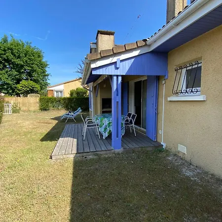 Maison Cri-cri A آريس