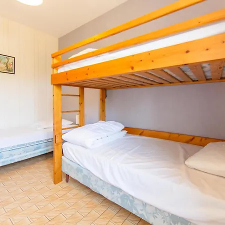 Maison Cri-cri A بيت للعطل *