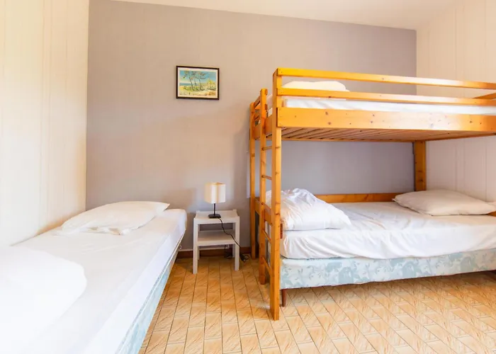 Maison Cri-cri A * Арес